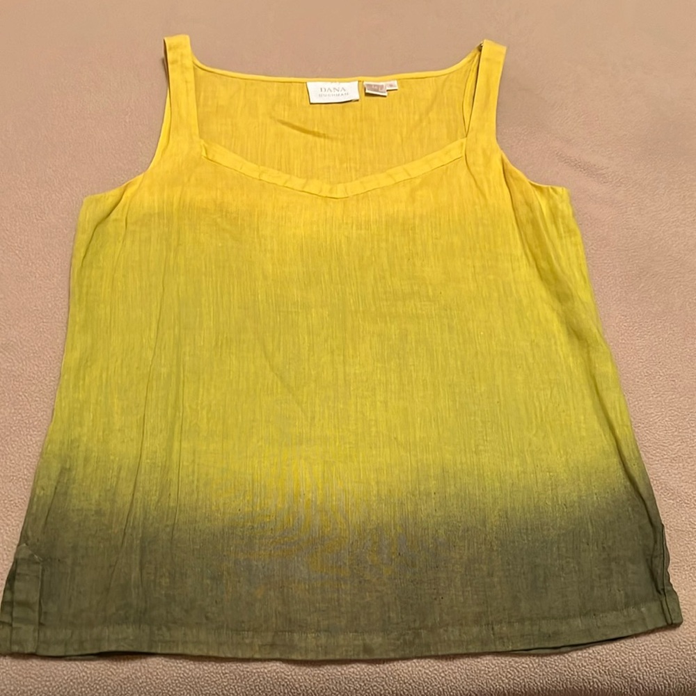 Dana Buchman Linen Top